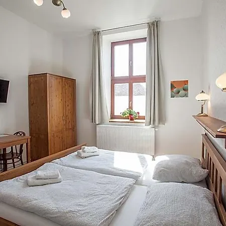 A Restaurace U Hájků Penzion *