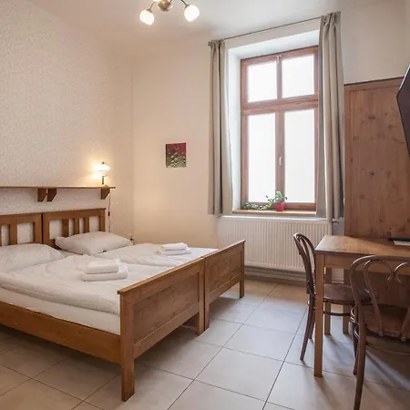 A Restaurace U Hajku Inn Nove Dvory (Central Bohemian)